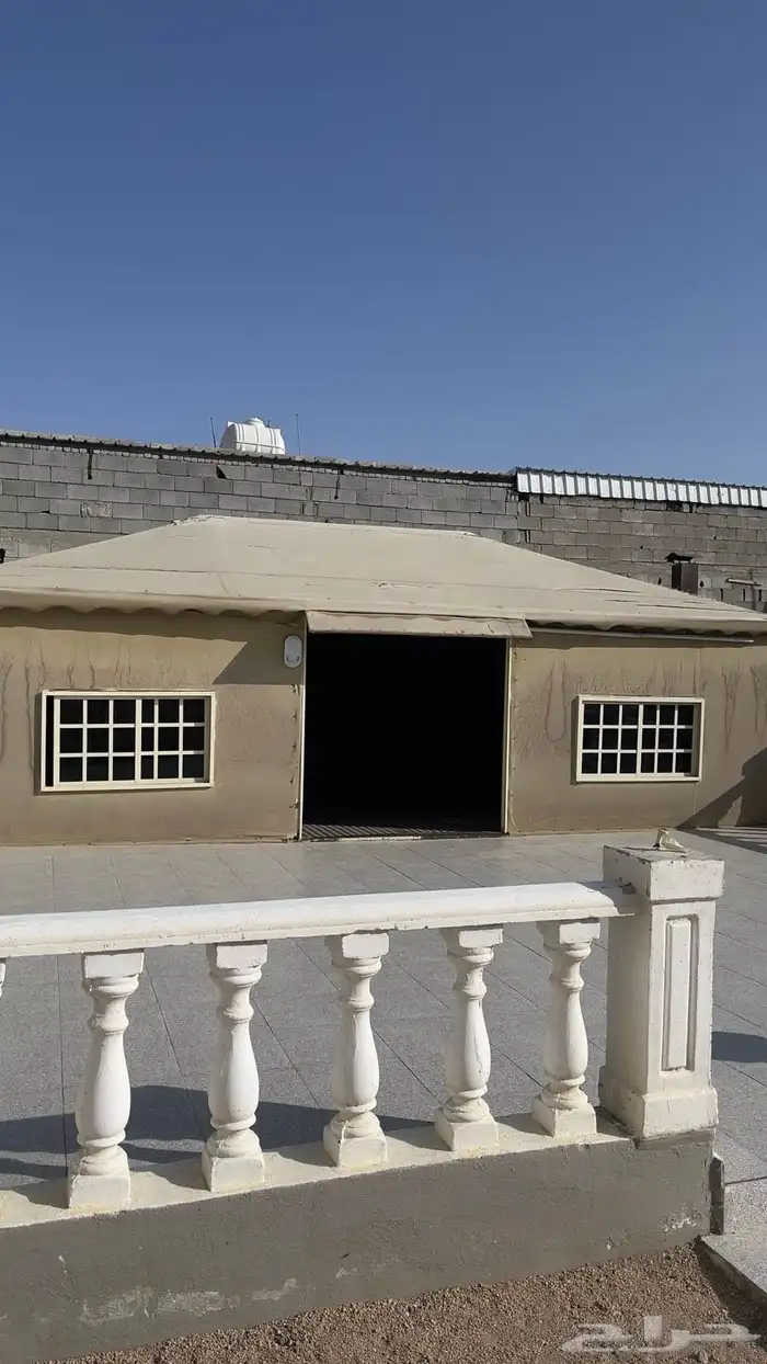 بيت شعر للبيع 3