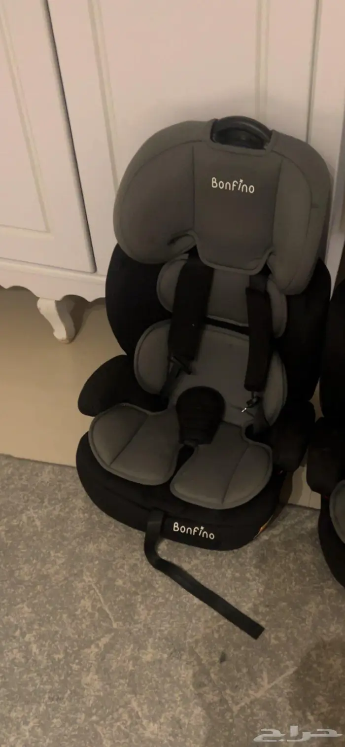 للبيع كرسي سيارة بونفينو 2