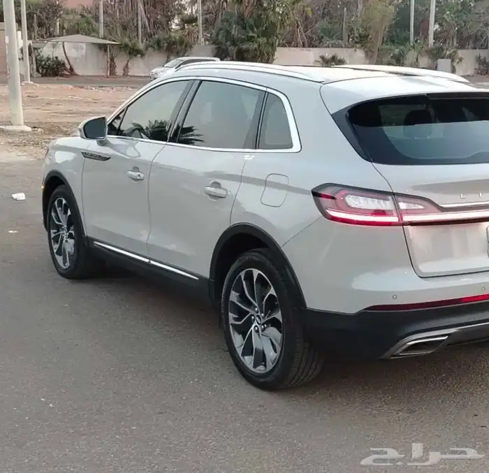 لينكون نوتيلوس Reserve 2022 0