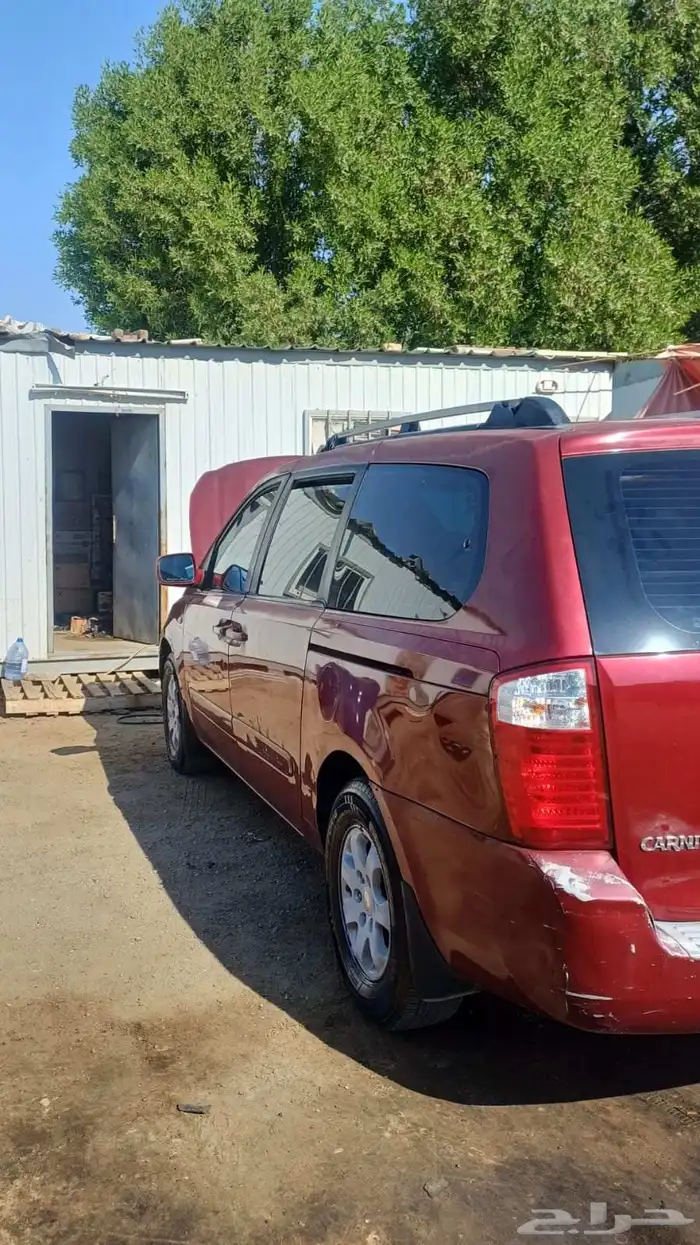 اللبيع سياره كيا كرنفال موديل 2006 4