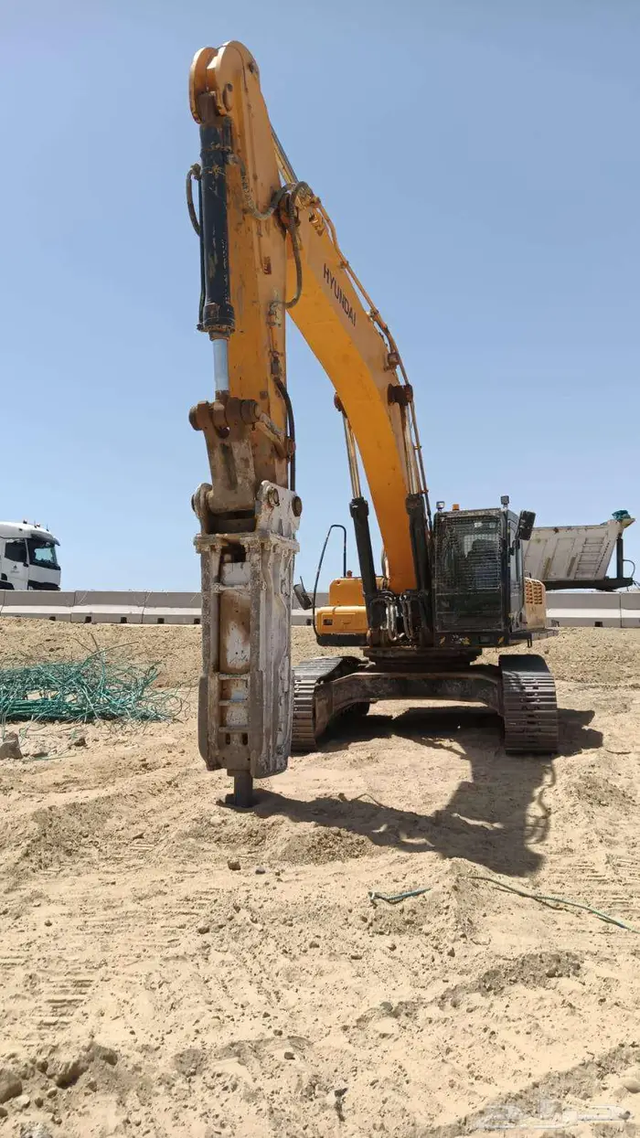 للايجار بوكلين هيونداي 5