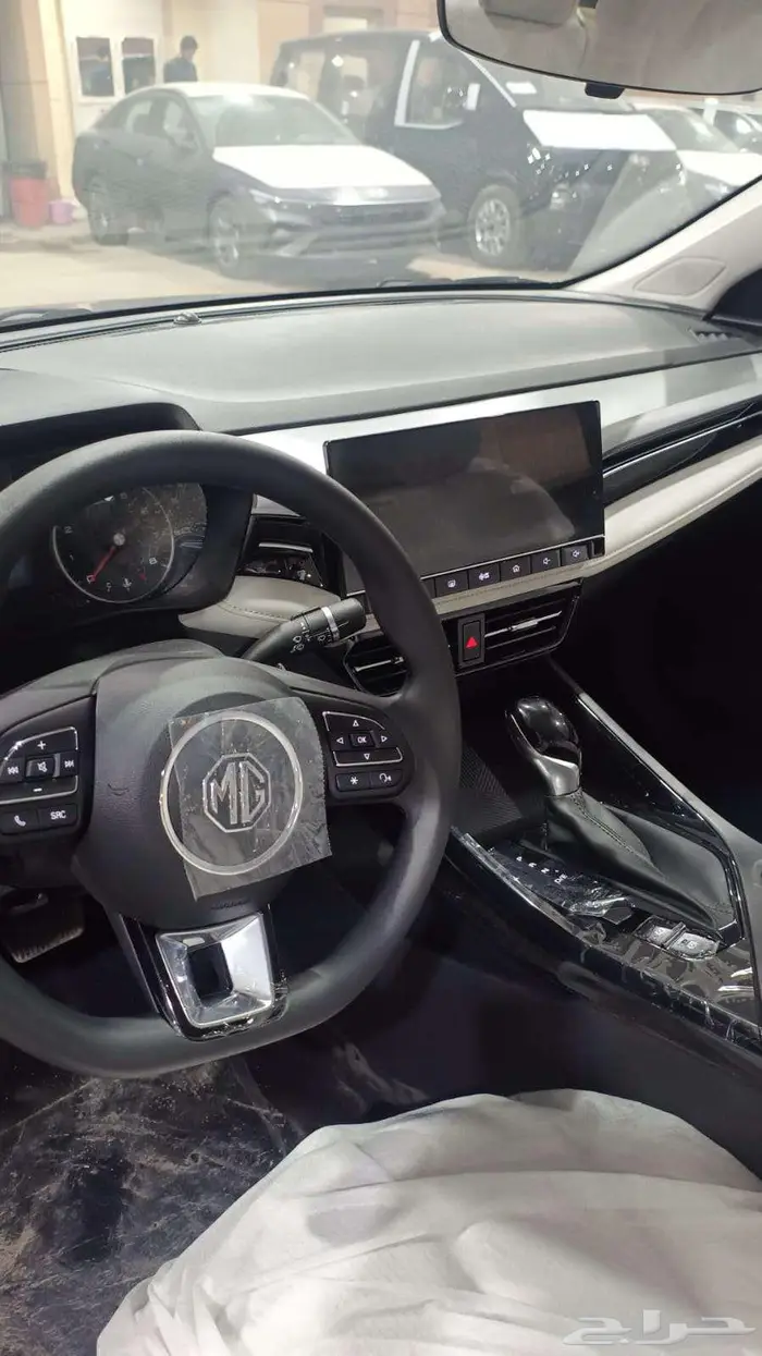 MG _ 5 _ ( الشكل الجديد _ بصمه _ شاشه _ جنوط محكله) _ 2025 7