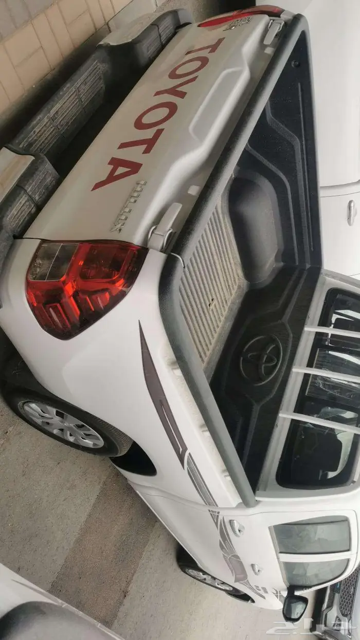 تويوتا هايلوكس غمارتين GL ديزل 2025 4