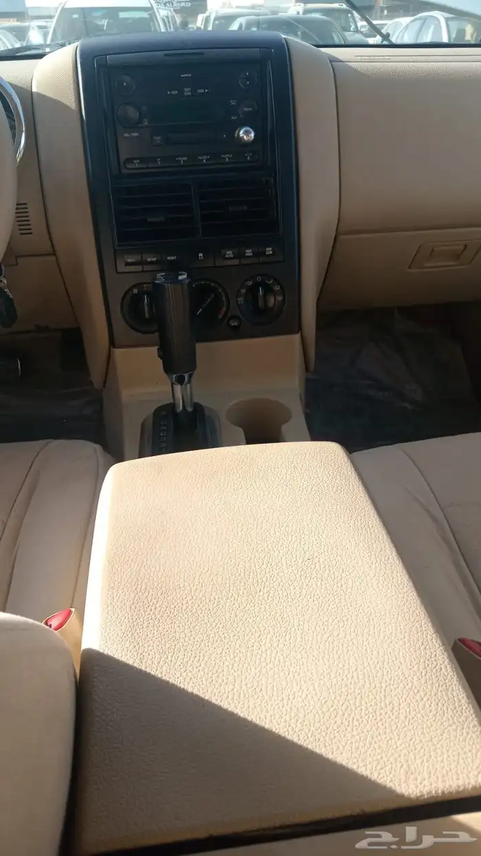 فورد اكسبلور للبيع فقط 7500ريال 4