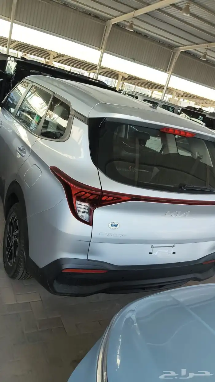 كيا كارينز استندر مطور سعودي 2025 3