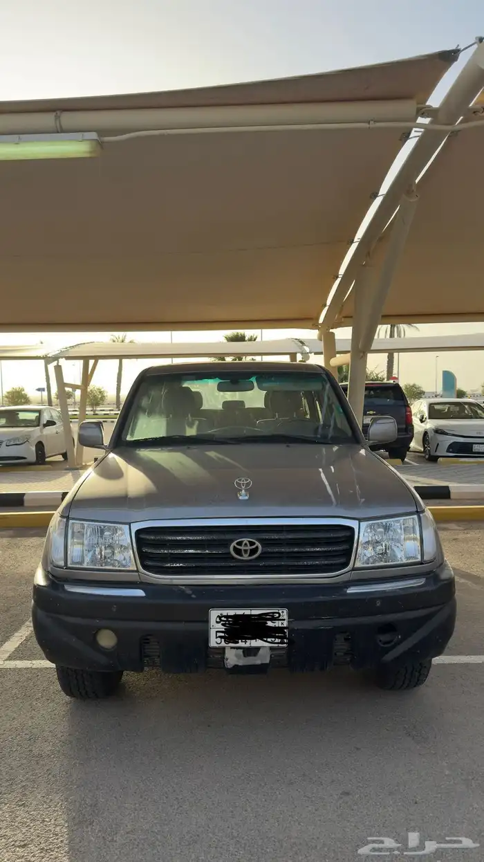 لاندكروزر GXR J 2004 للبيع 0