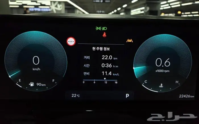 أزيرا 2025 (بنزين) بريميوم 7