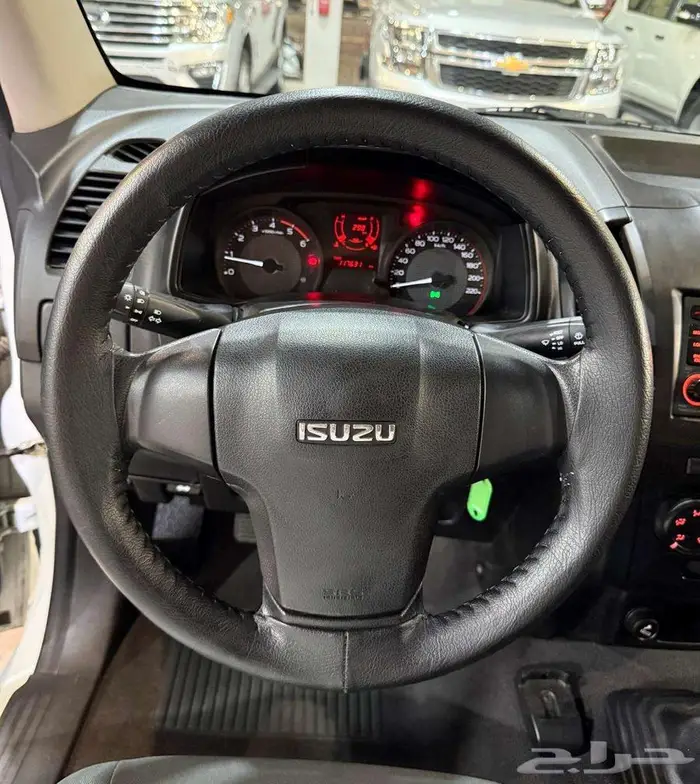 للبيع ايسوزو ديماكس 2023 مكينة 2.5cc ديزل سعودي 22