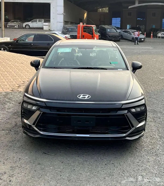 سوناتا كومفورت وكيل الناغي أسود داخل جملي 2026 1