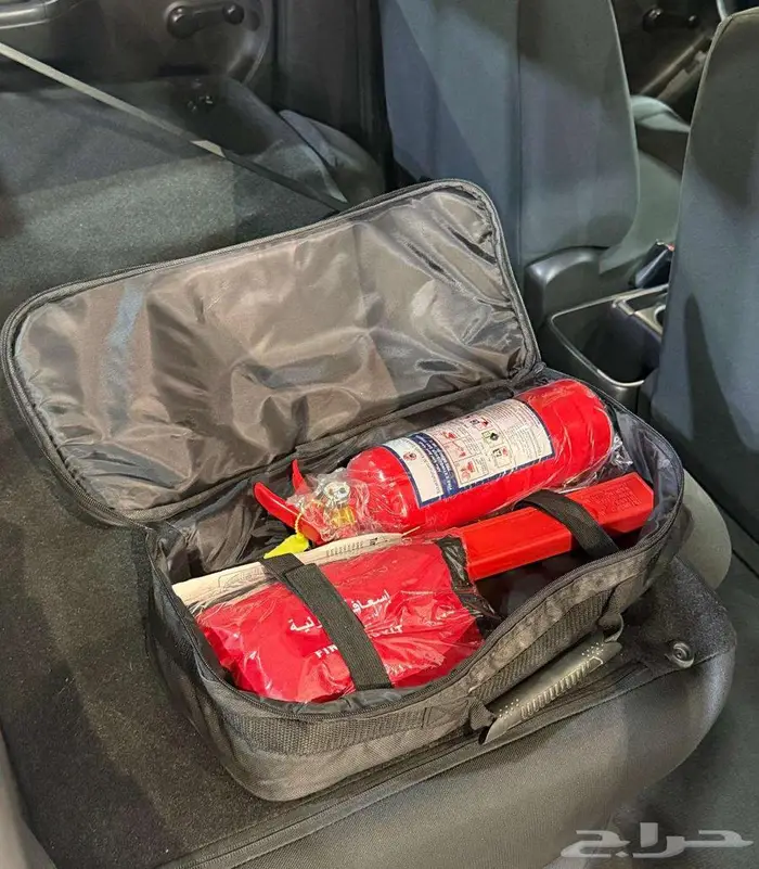 للبيع ايسوزو ديماكس 2023 مكينة 2.5cc ديزل سعودي 40