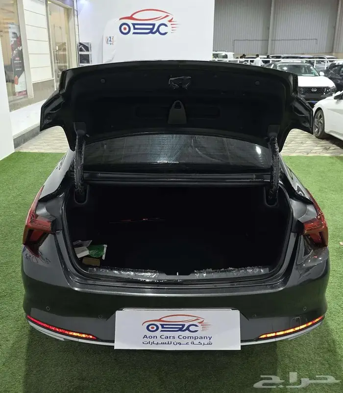 كيا K8 ستاندر V6 سعودي 2023 ممشى قليل 8