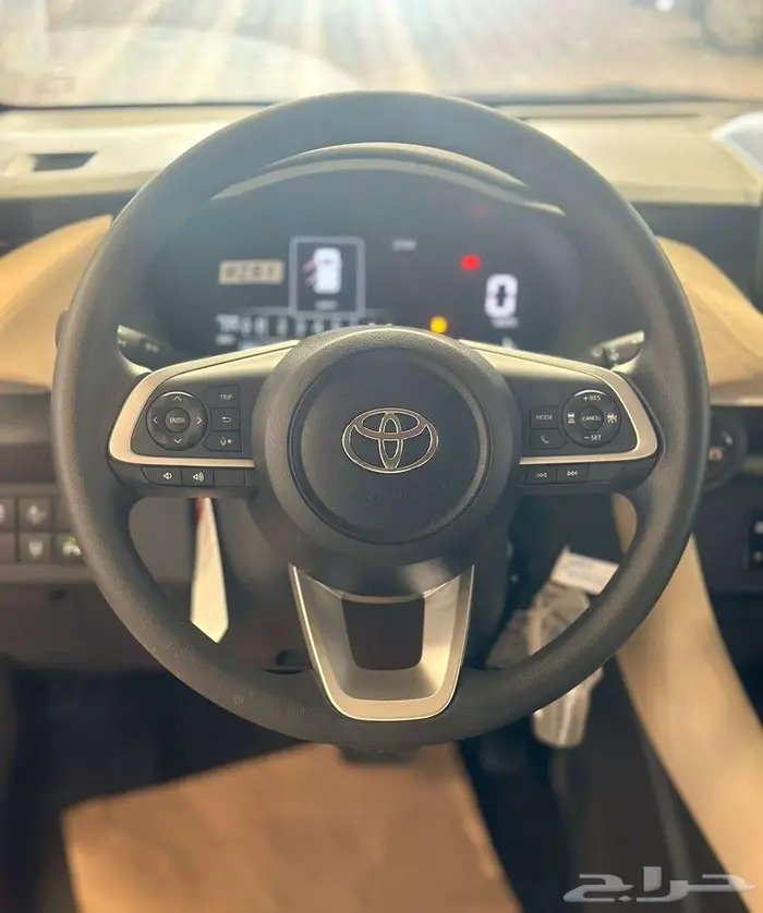 تويوتا يارس نص فل 2026 5