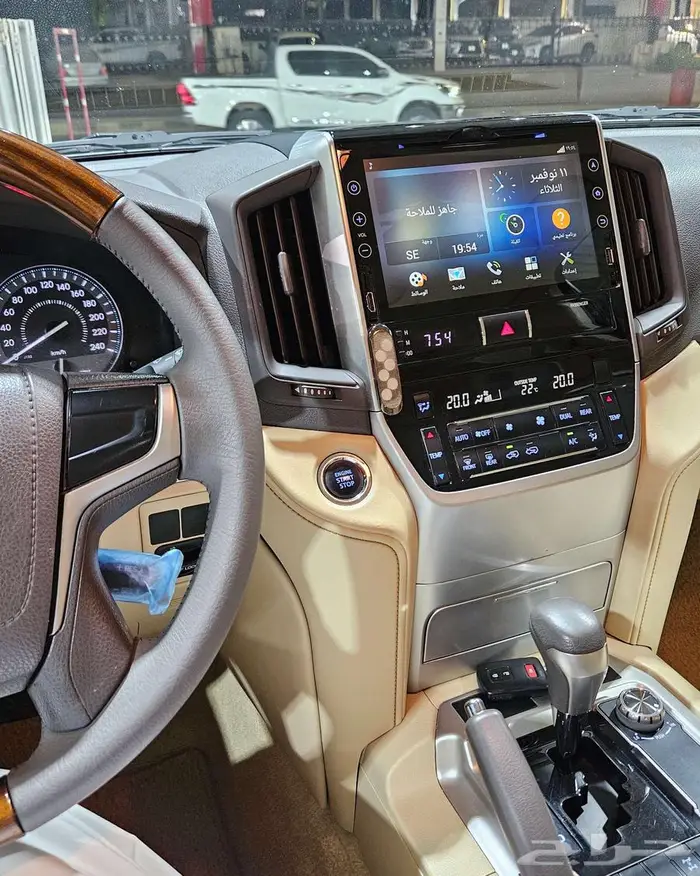 تويوتا لاندكروزر GXR..2016 36