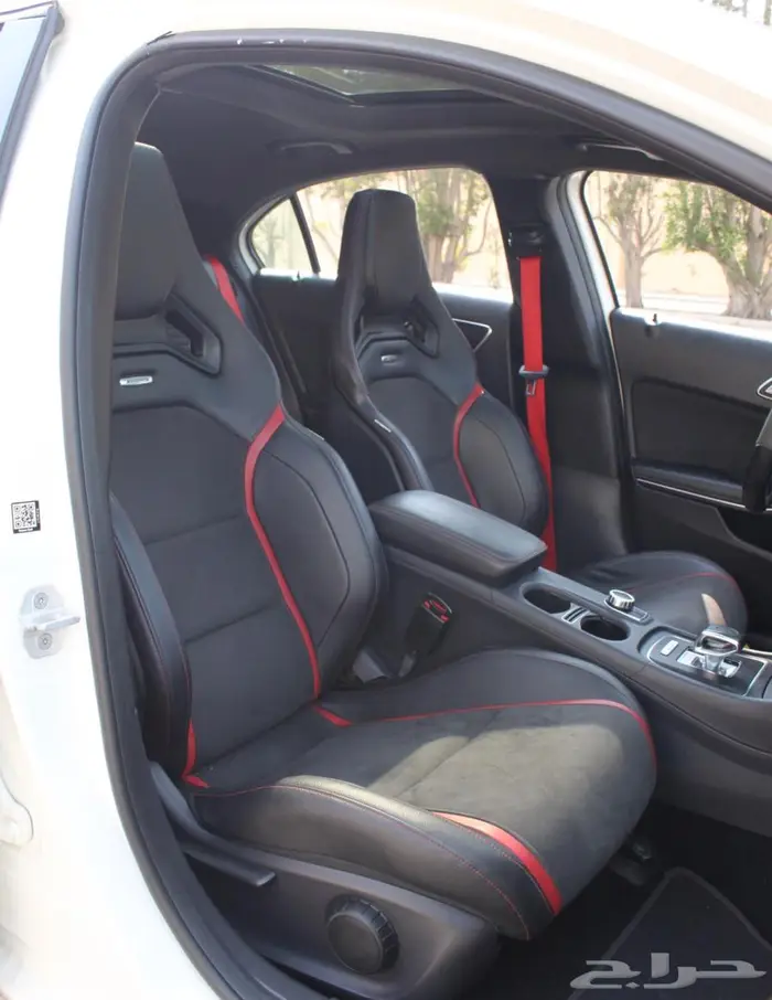 مرسيدس A45 AMG Edition one 2