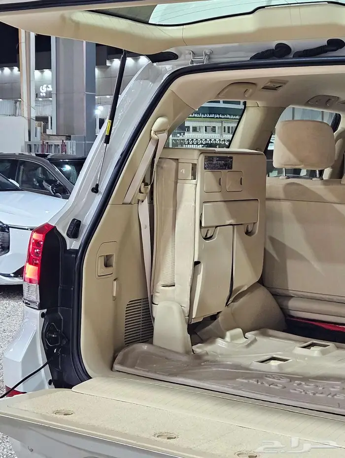 تويوتا لاندكروزر GXR..2016 61