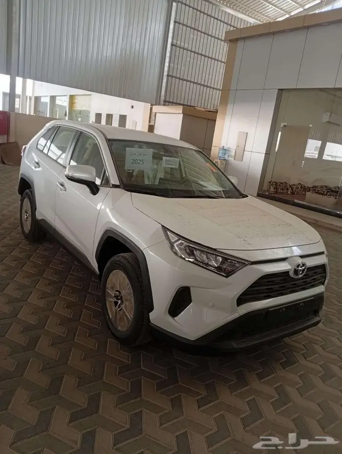 تويوتا راف فور استاندر دبل 2025 2