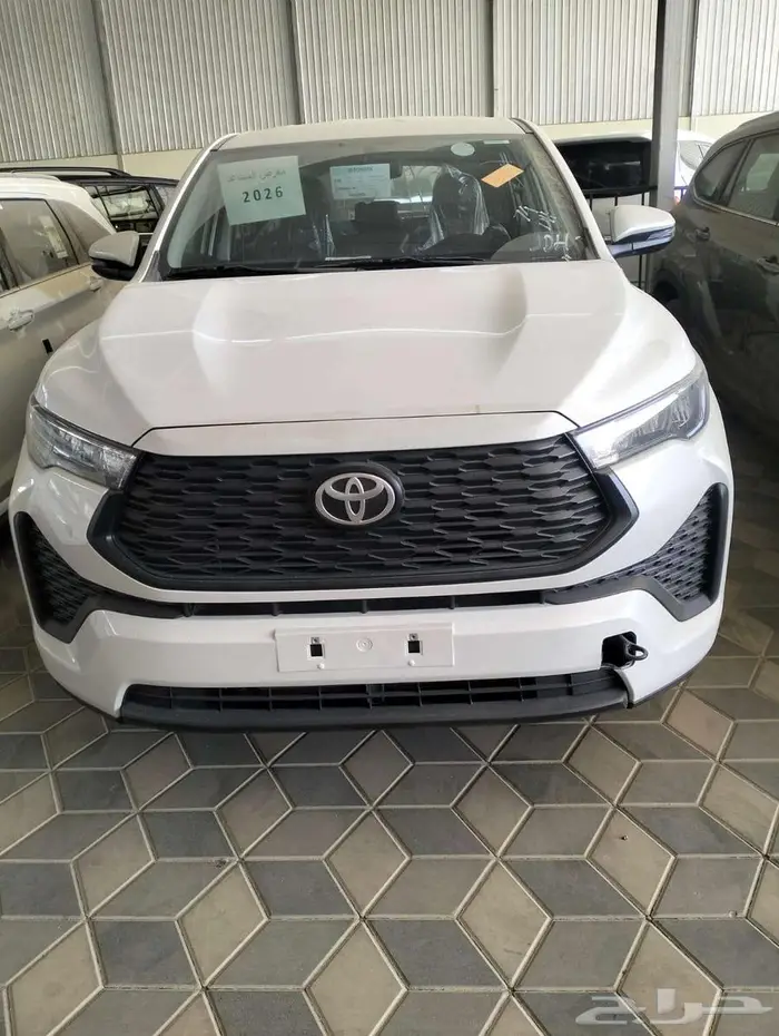 تويوتا انوفا GL 2.0 بنزين 2026 0