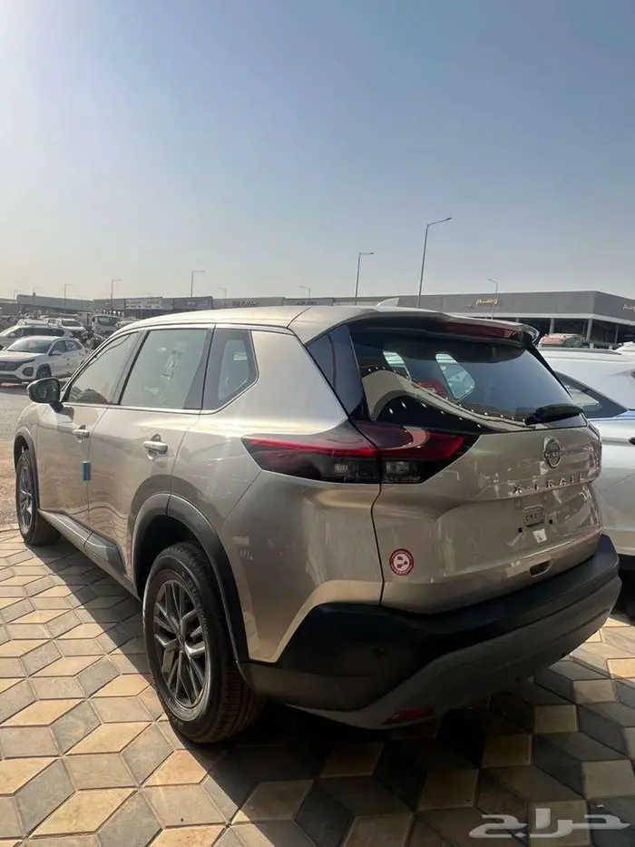 نيسان اكستريل 2024 استندر عرض كاش 3