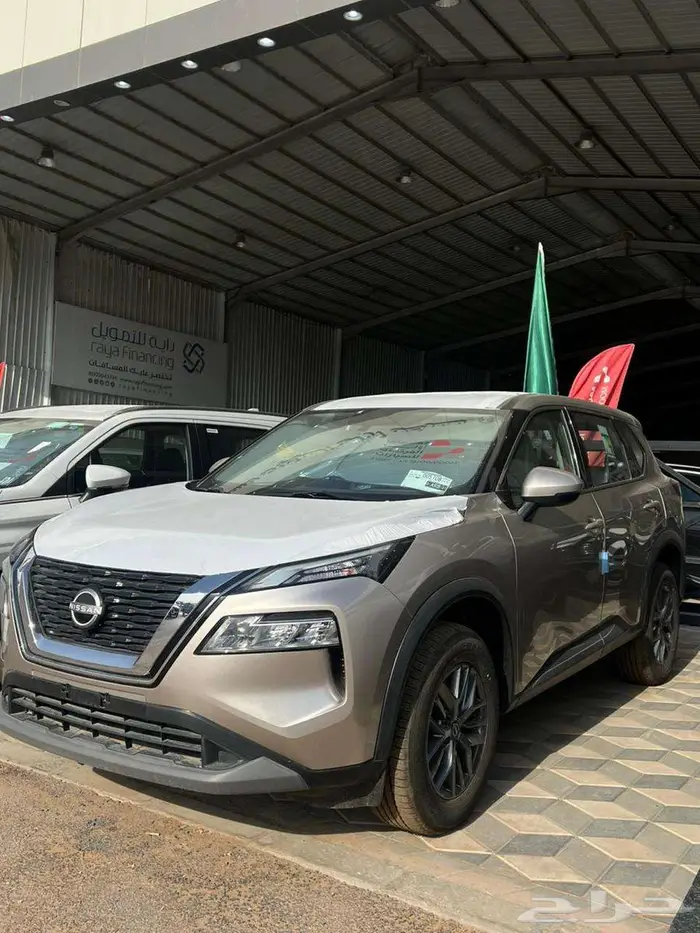 نيسان اكستريل 2024 استندر عرض كاش 1