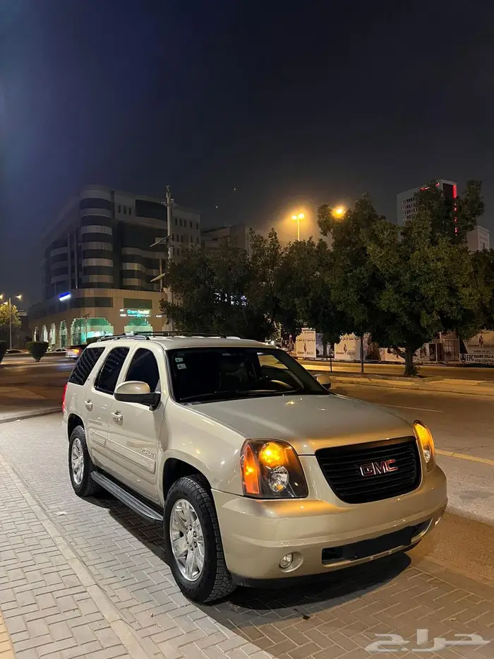 للبيع يوكن 2008 SLT دبل 0