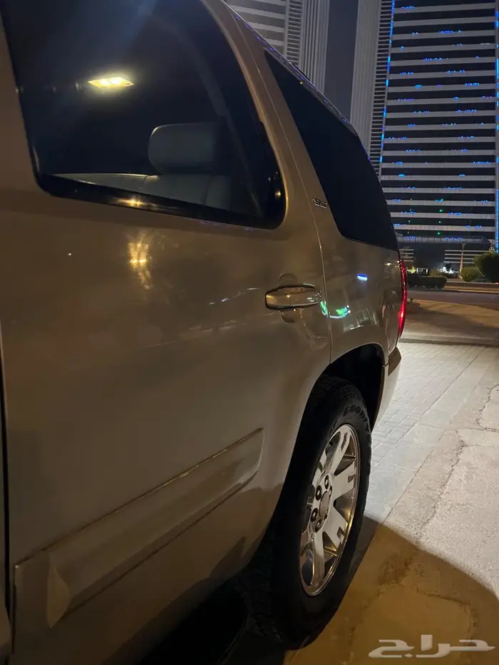 للبيع يوكن 2008 SLT دبل 14