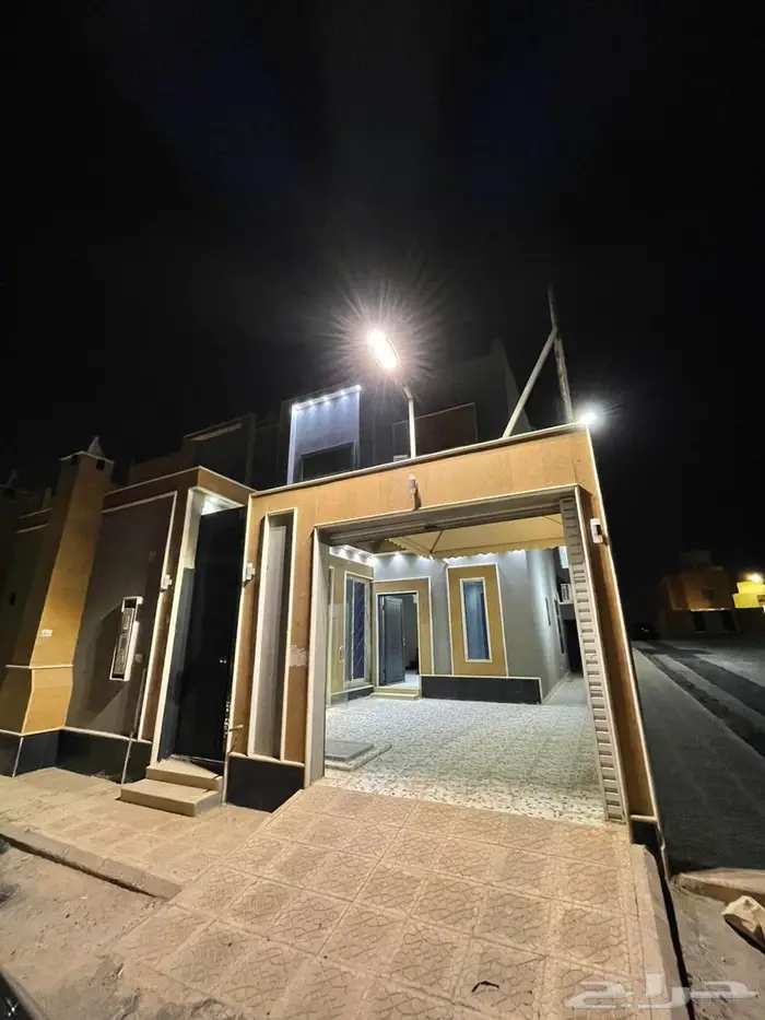 فيلا للايجار بحي الحزم 1