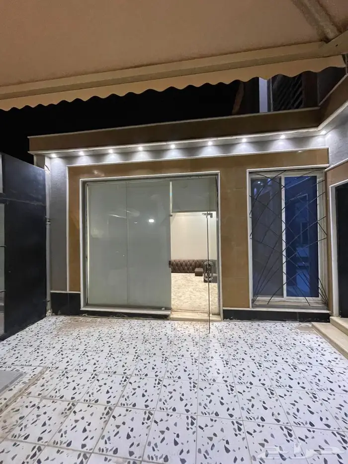 فيلا للايجار بحي الحزم 0