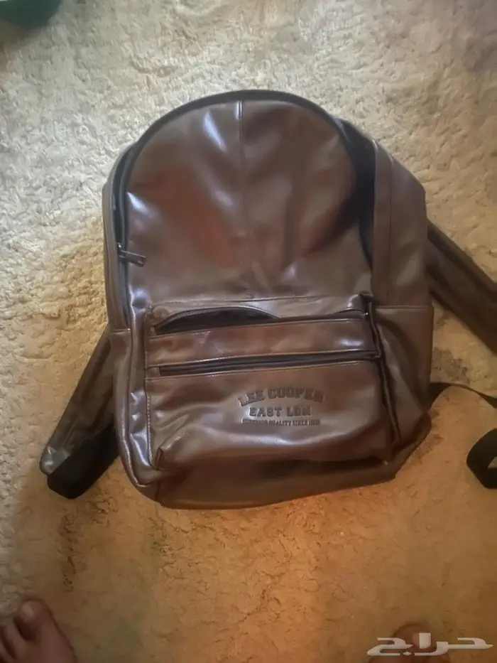 شنطة من براند lee cooper ب80 ريال 2