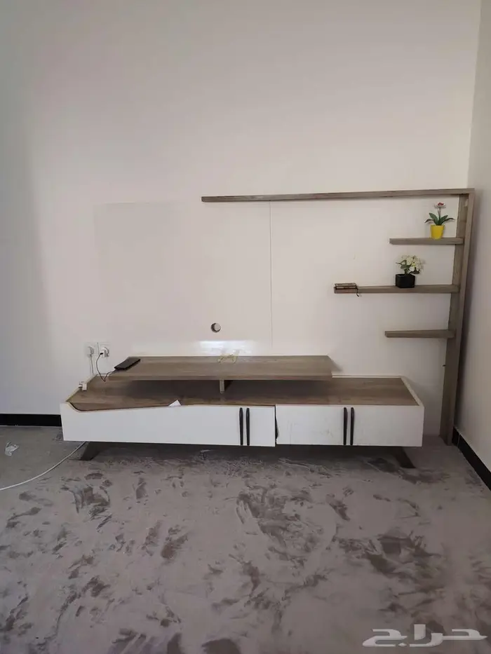 طاولة تلفزيون 0