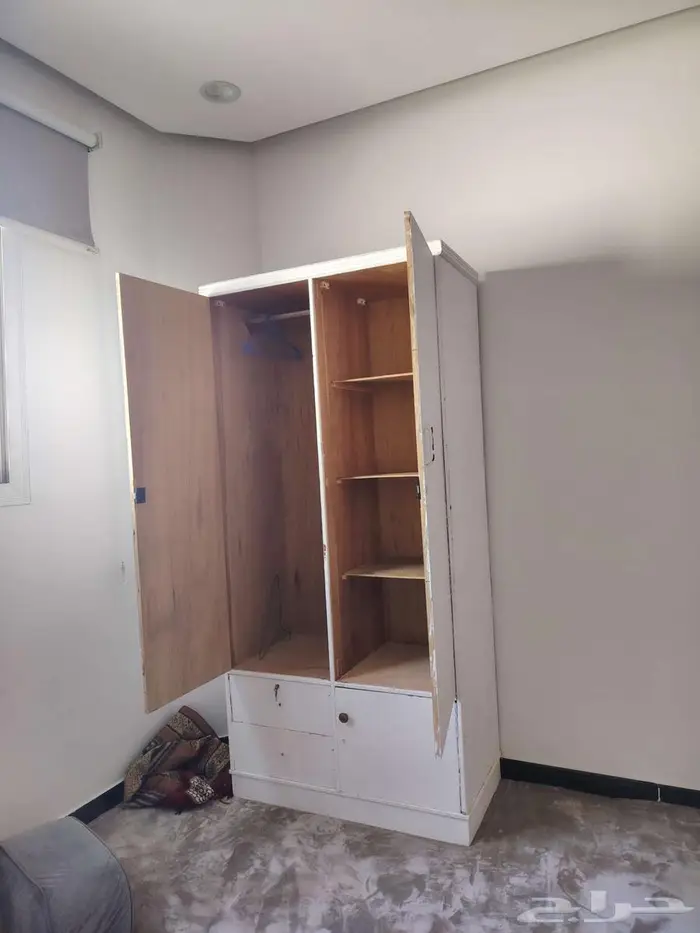 طاولة تلفزيون 2