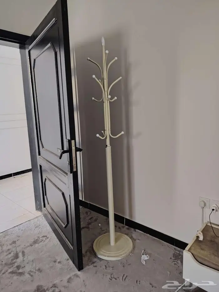 طاولة تلفزيون 3