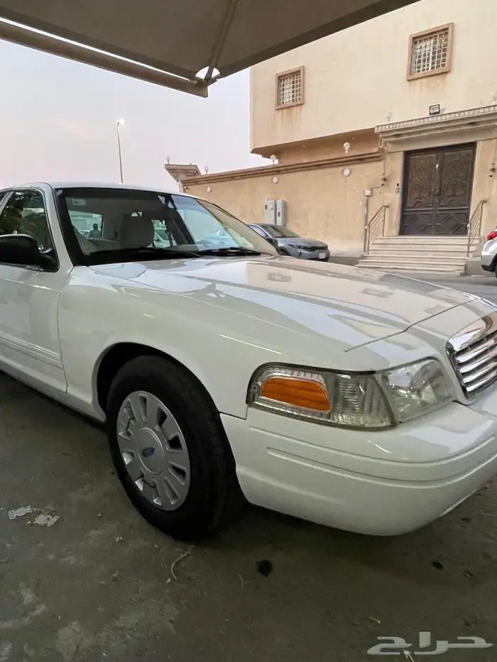 فورد كراون فكتوريا 2012 مخزن 7