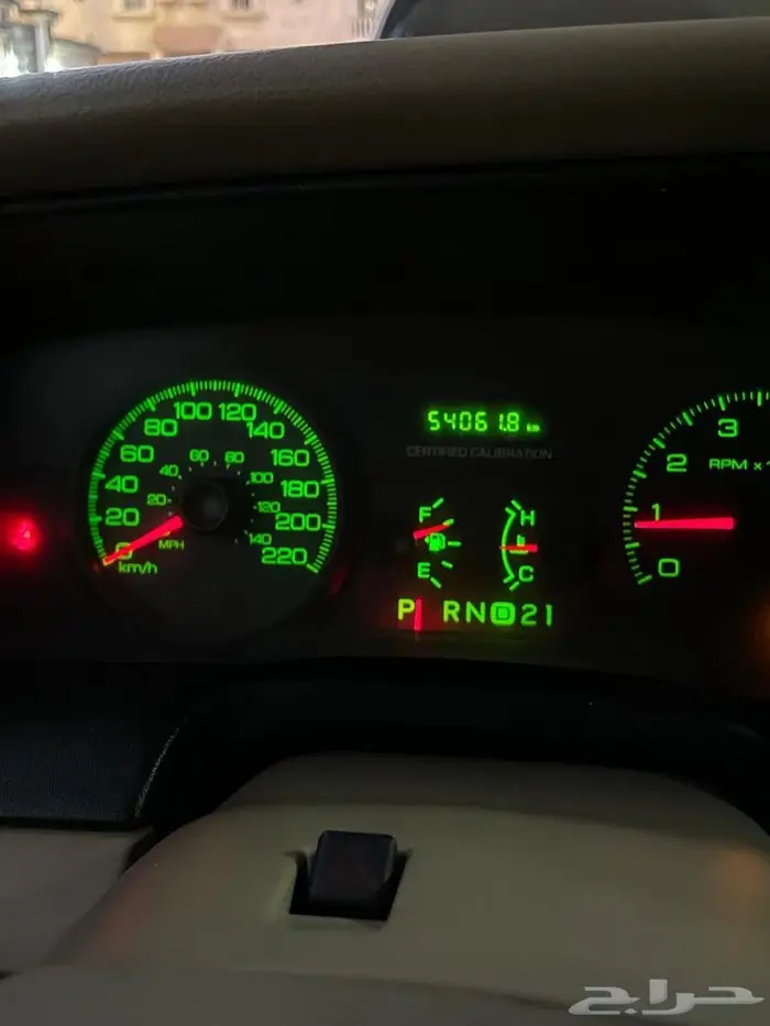 فورد كراون فكتوريا 2012 مخزن 38