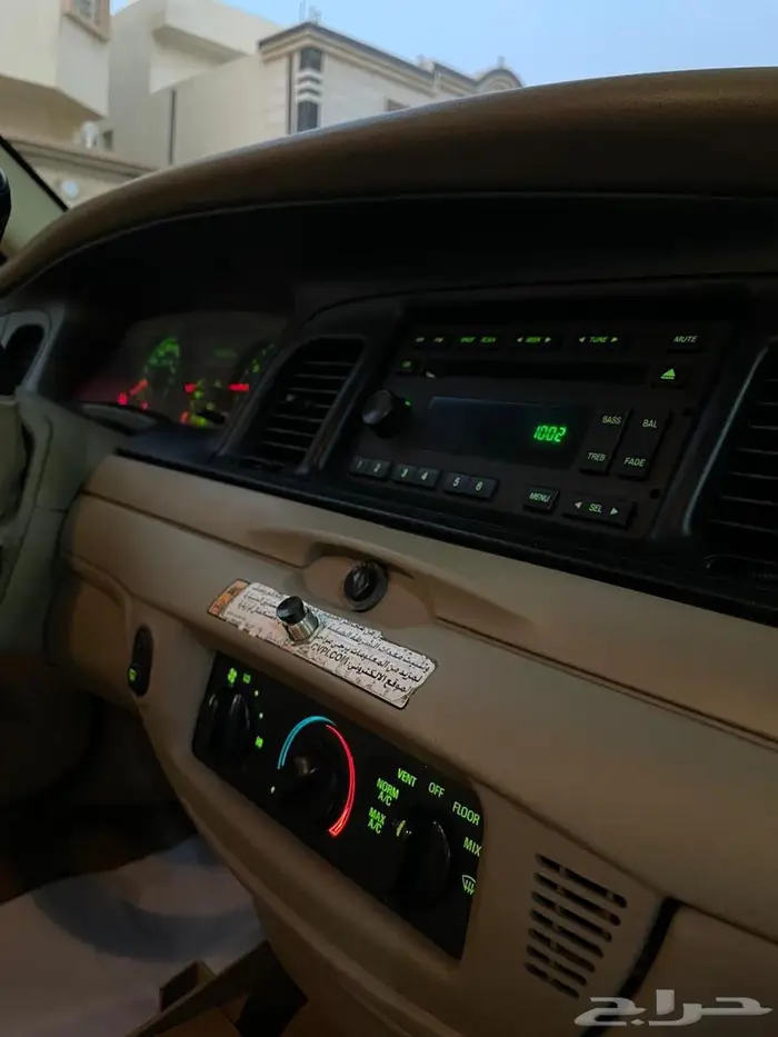 فورد كراون فكتوريا 2012 مخزن 37