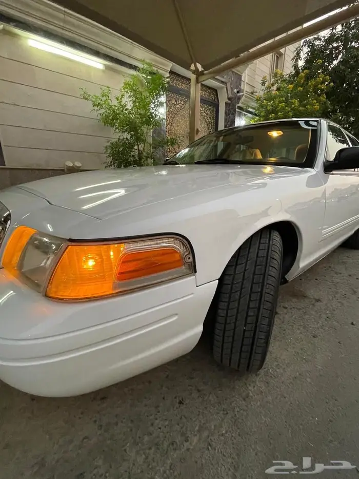 فورد كراون فكتوريا 2012 مخزن 27