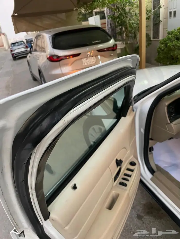 فورد كراون فكتوريا 2012 مخزن 34