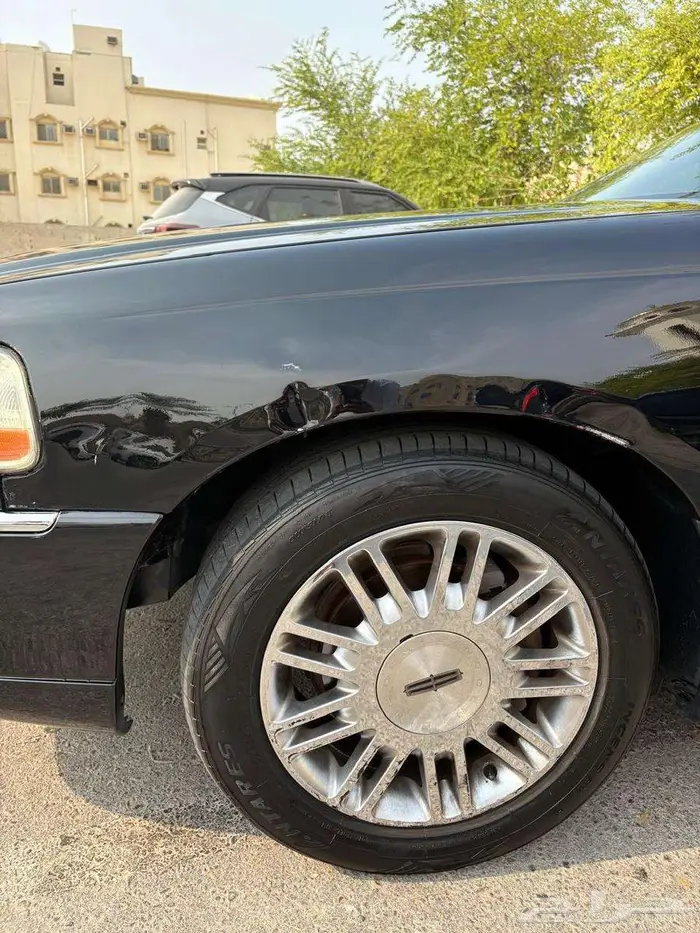 لنكون تاون كار 2008 بدي وداخلية وكالة 5