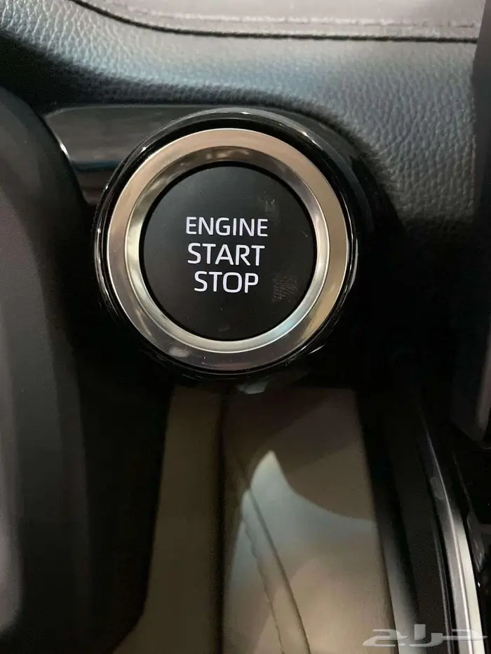 جي اكس ار L4 بريمي بنزين 2025 اللون اسود ابواب شفط 18