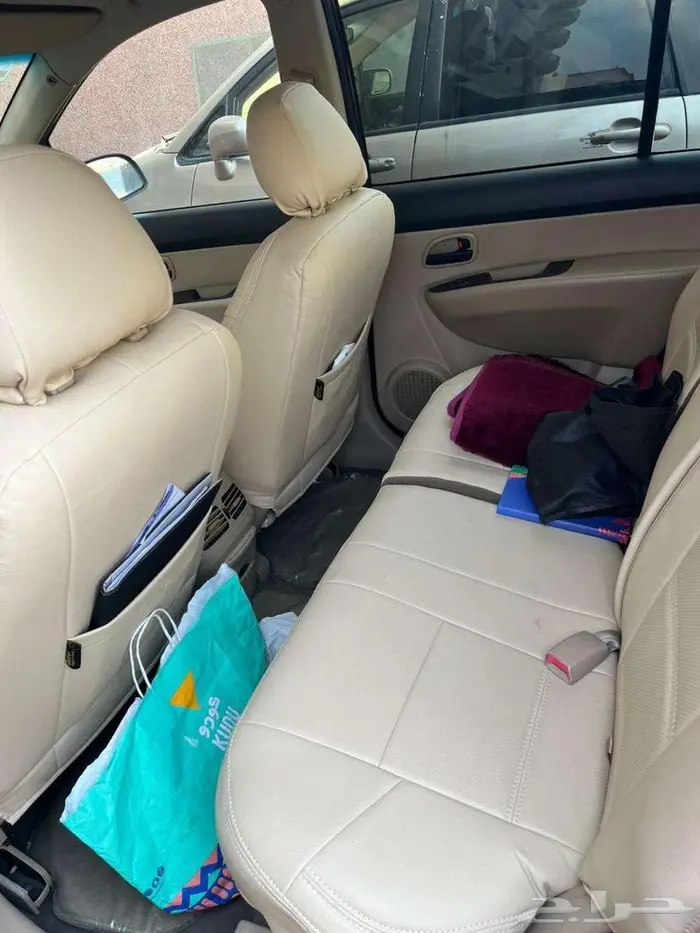 كيا كارنز 2008 2