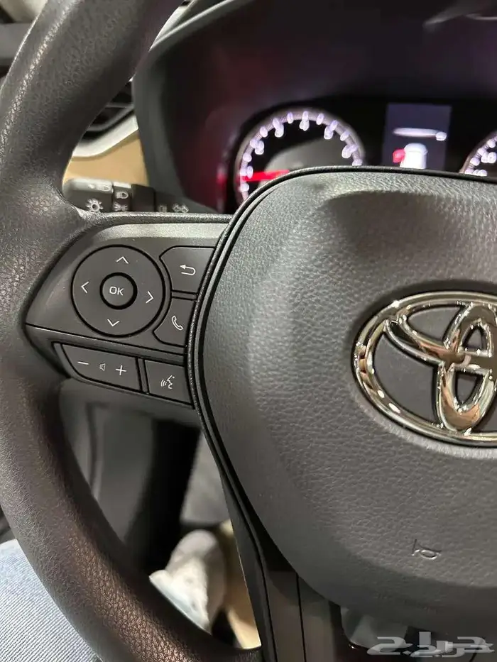 تويوتا راف فور XLE بنزين 2025 19