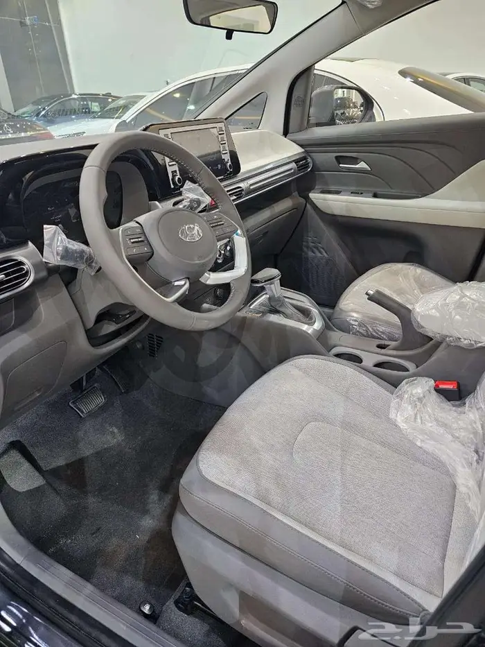 هيونداى ستارجيزر 2025 7 راكب اصفار 8