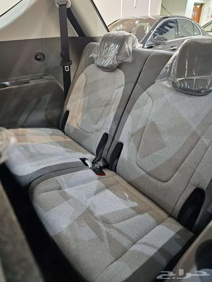 هيونداى ستارجيزر 2025 7 راكب اصفار 11