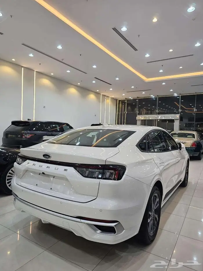 فورد تورس ترند 2025 جديد 13