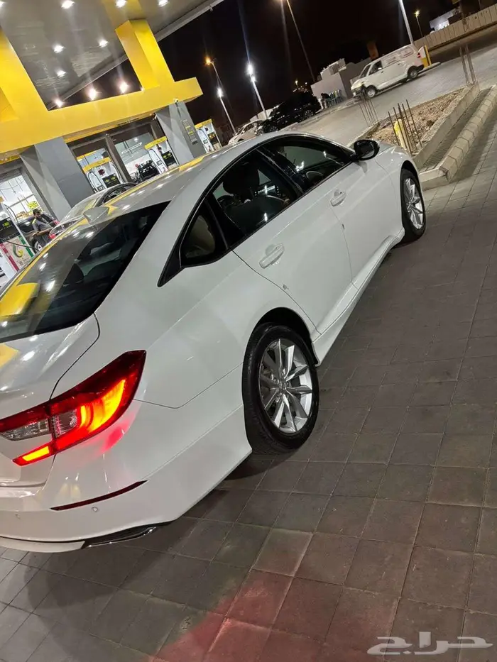 هوندا اكورد 2021 LX منوة المستخدم 0