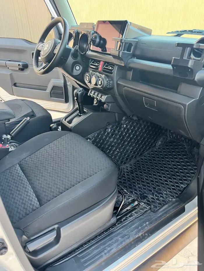 سوزوكي جمني مستخدم نظيف 6