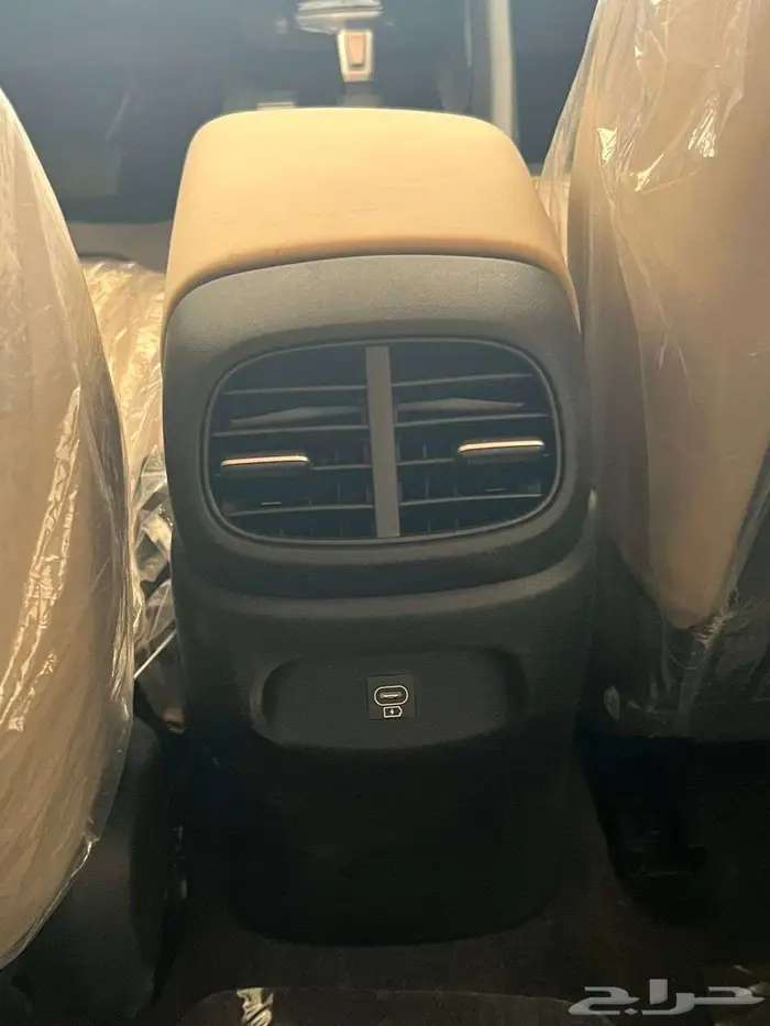 هيونداى النترا كمفورت - 2025 - ماكينة 1.5- اسود داخلى بيج 11