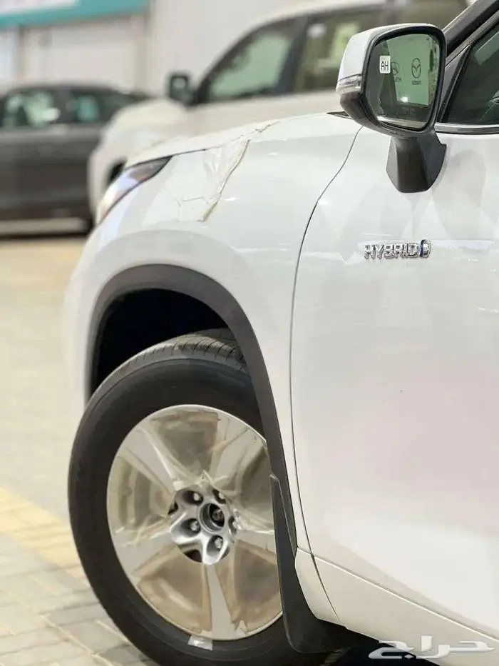 تويوتا هايلاندر ( LE ) استاندر موديل 2025 10