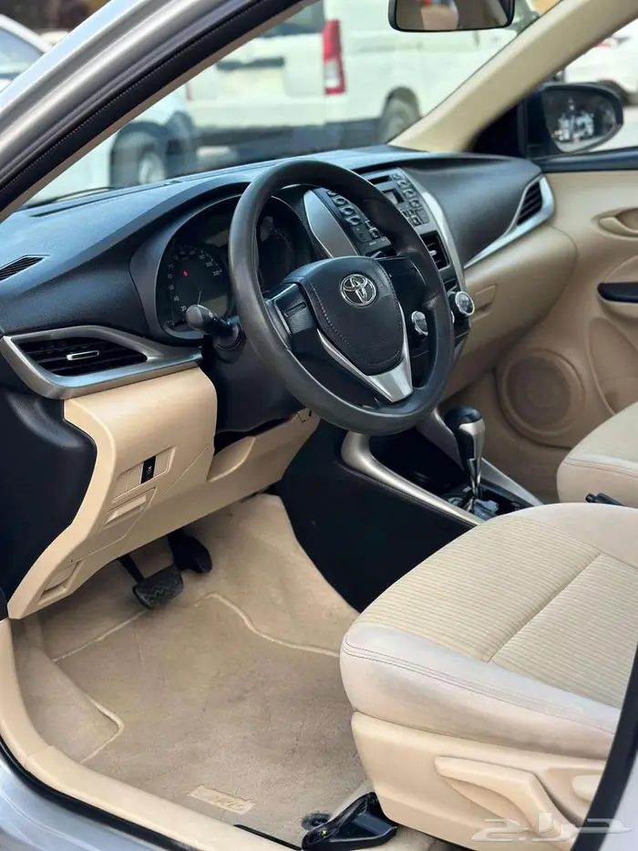 تويوتا يارس 2020 6