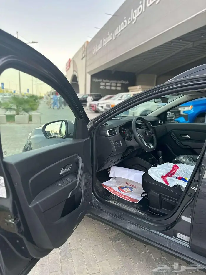 رينو داستر 2024 نص فل 11