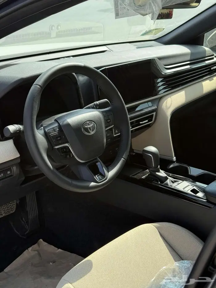 تويوتا كامري نص فل 2025 متوفر جميع الالوان اقساط اقل سعر 7